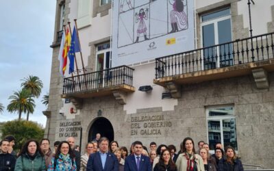 Acto de presentación da ilustración conmemorativa do 25-N